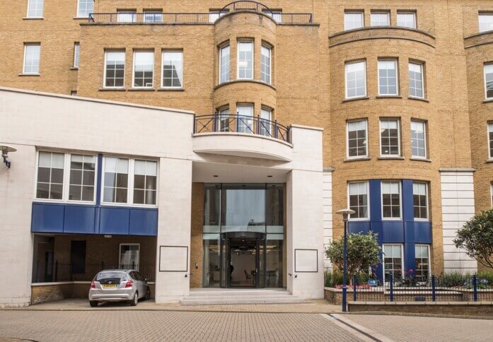 Building pictures of Trafalgar Place, Regus at Brighton