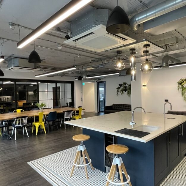 Client Breakout space - Regent Street, Mantle Space Ltd in Cambridge