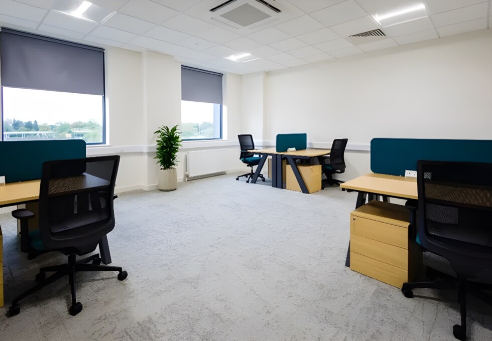 Private workspace in Platinum Way, Oxford Innovation Ltd (Cheshunt)