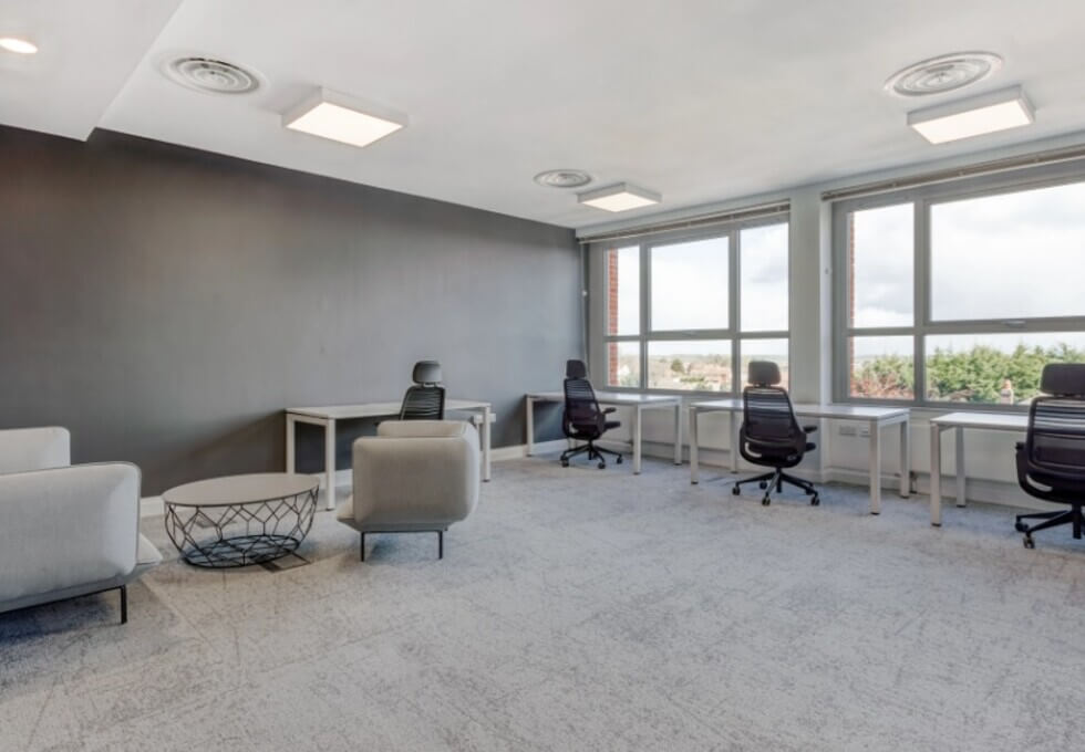 Dedicated workspace - High Street, Regus in Epping