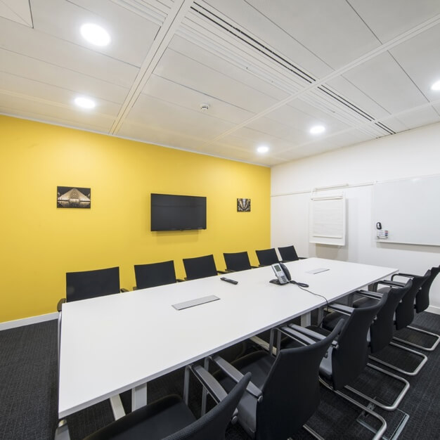 Meeting rooms in Breakspear Way, Regus, Hemel Hempstead