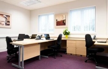 Dedicated workspace, Station Road, Kings House Management (UK) Ltd in Kings Langley