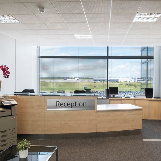 Reception - Coopers End Road, Regus in Stansted