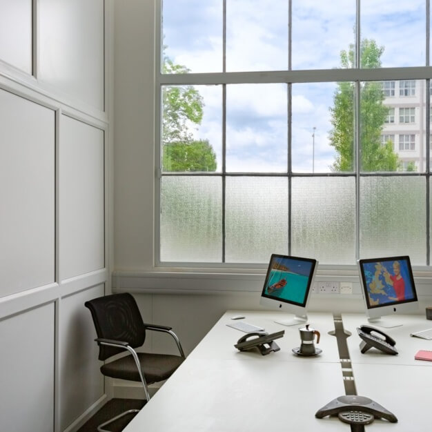 Private workspace in Thames Industrial Park, Wrest Park Ltd (Tilbury)