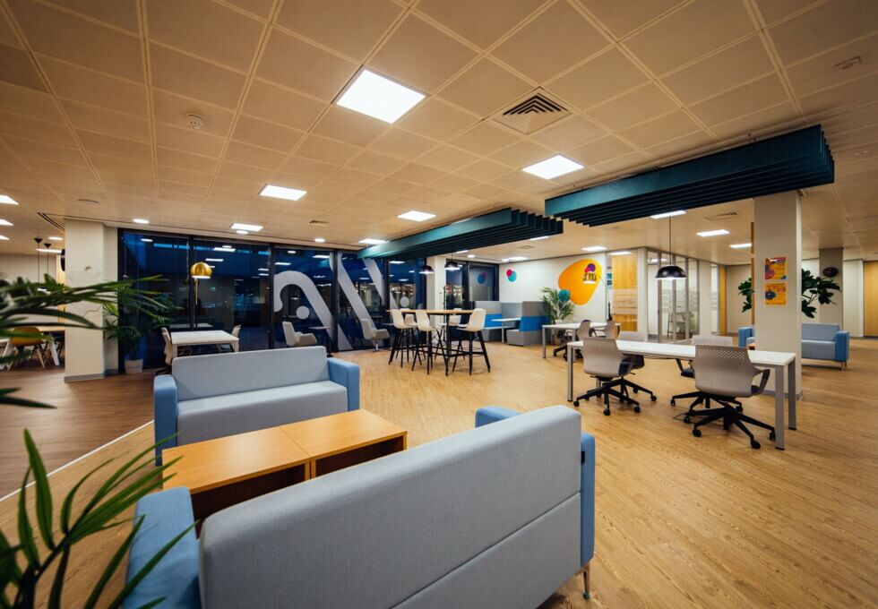 Breakout space for clients - Reeds Crescent, FigFlex Offices Ltd in Watford