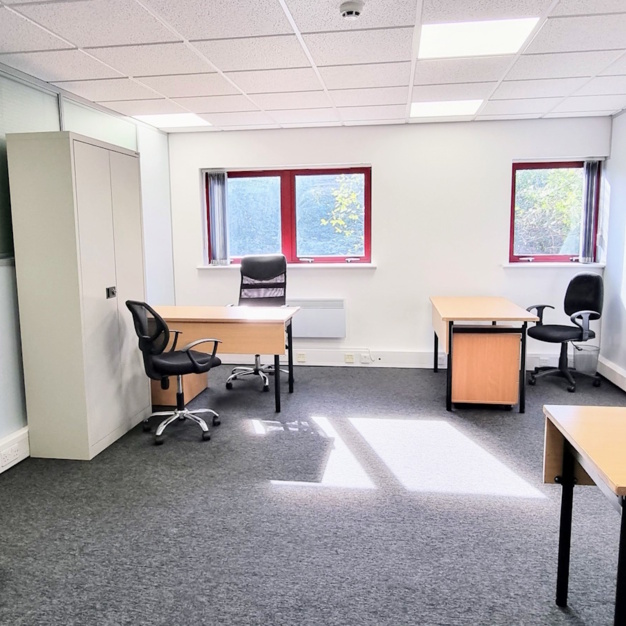 Private workspace, Warren Park Way, Paintin Places Properties in Leicester