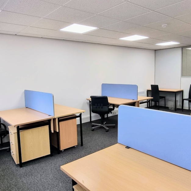 Your private workspace on Warren Park Way in Leicester - Paintin Places Properties