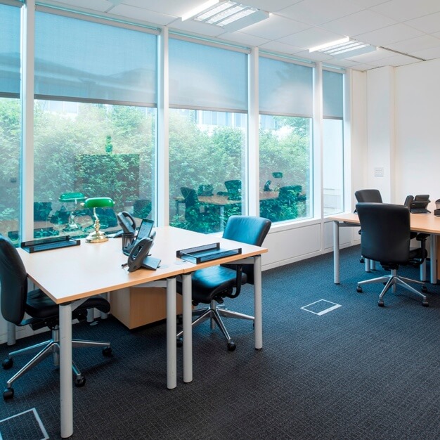 Private workspace in Pavilion Drive, Regus (Northampton)