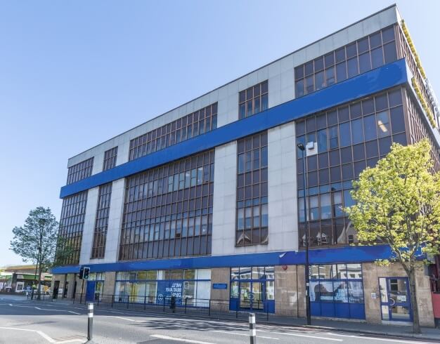 Building pictures of The Vale, Access Storage at Acton