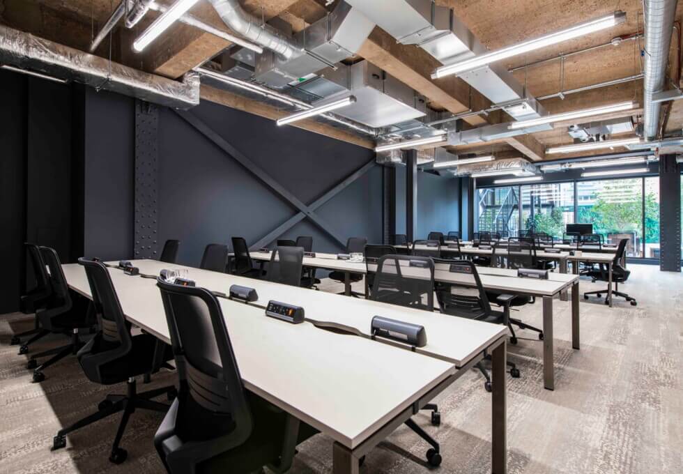 Your private workspace, Whitechapel Road, Aldgate East (Runway East)