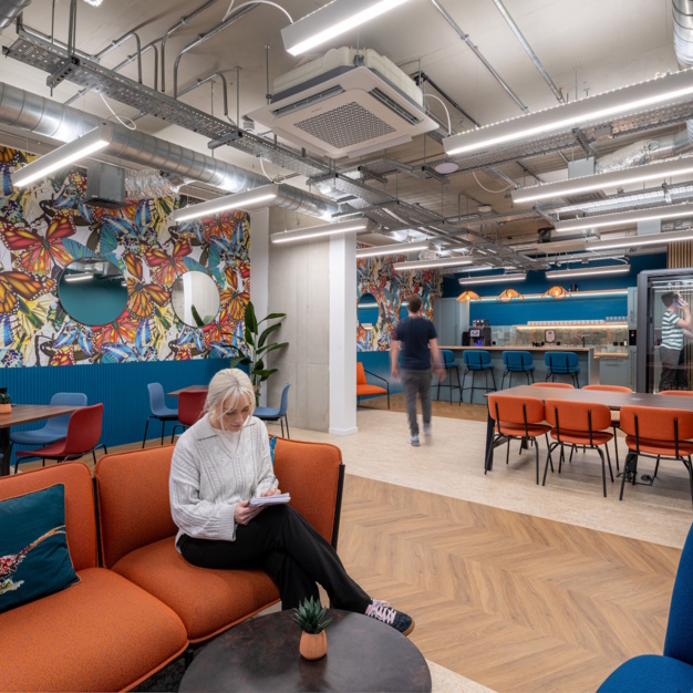 Breakout space for clients - Middlesex Street, The Boutique Workplace Company in Aldgate