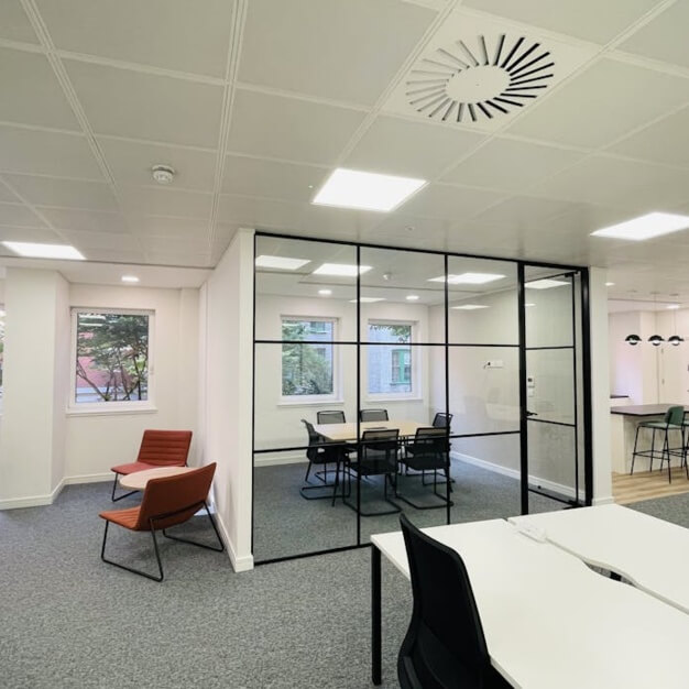 Dedicated meeting room at Leadenhall Street, One Avenue in Aldgate