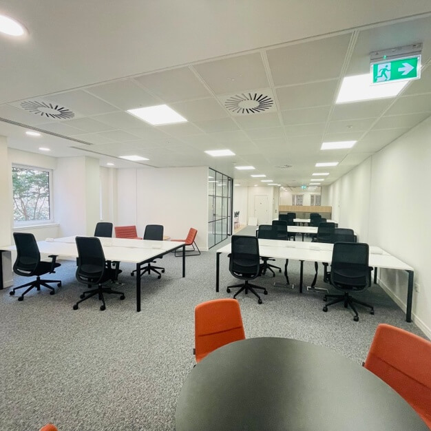 Dedicated workspace, Leadenhall Street, One Avenue in Aldgate