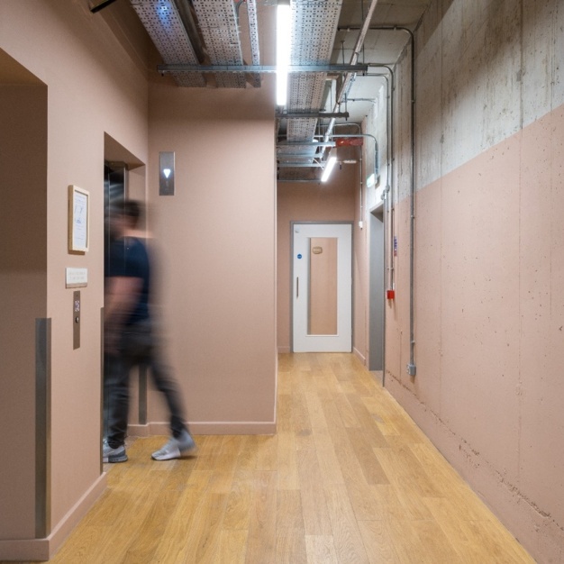Lifts in Middlesex Street, The Boutique Workplace Company, Aldgate