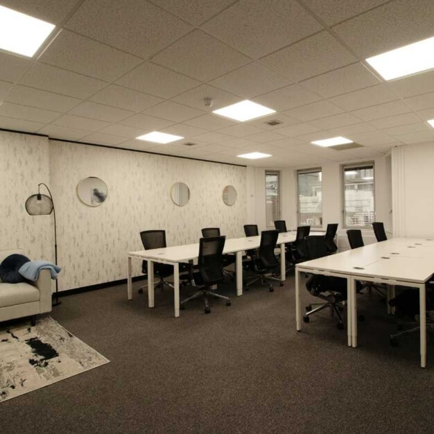Private workspace, Jewry Street, One Avenue Group in Aldgate