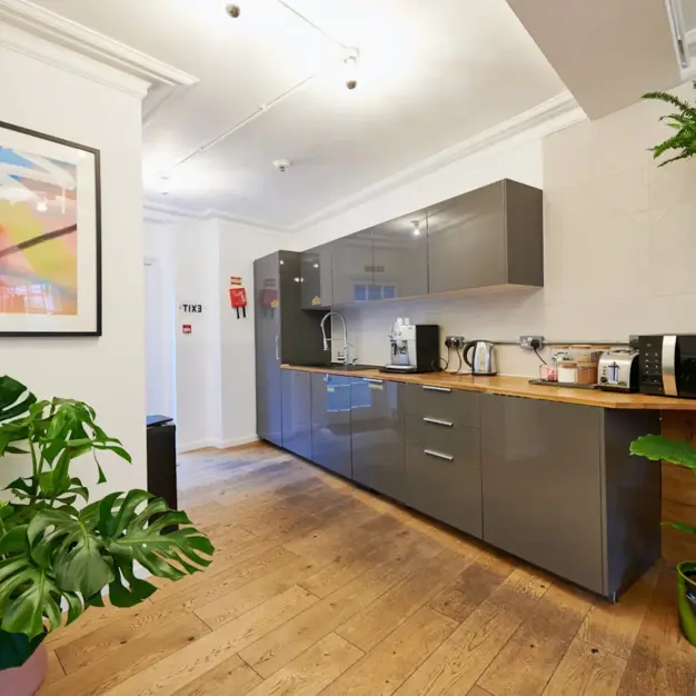 Kitchen at City Road, House of Creative London Ltd in Angel