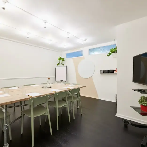 The meeting room at City Road, House of Creative London Ltd in Angel