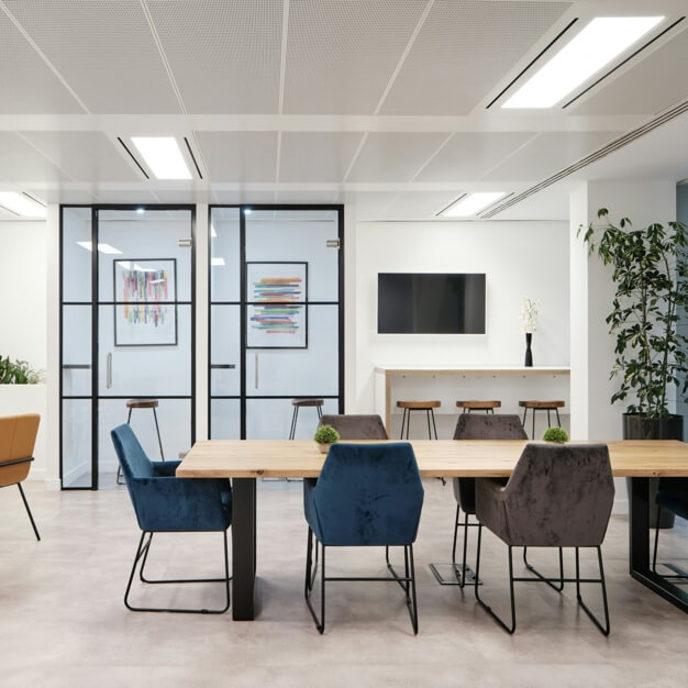 Breakout area at Cheapside, Halkin Management in Bank