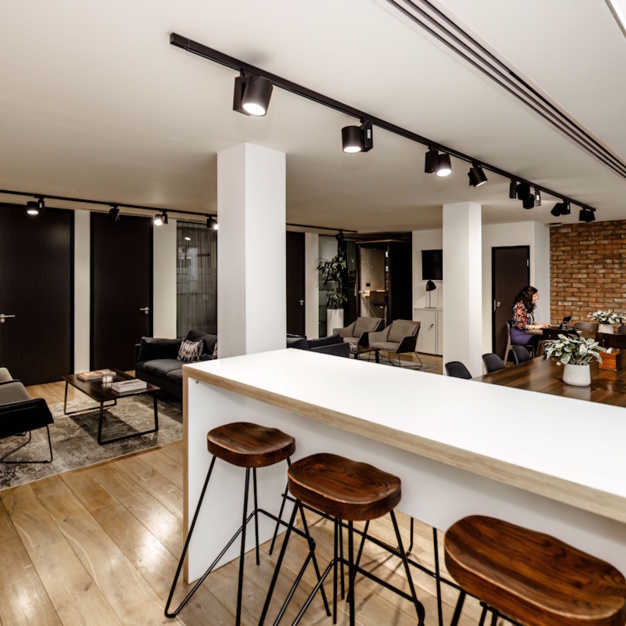 Breakout area for clients - Threadneedle Street, The Boutique Workplace Company in Bank