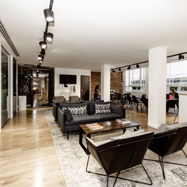 Breakout space for clients - Threadneedle Street, The Boutique Workplace Company in Bank