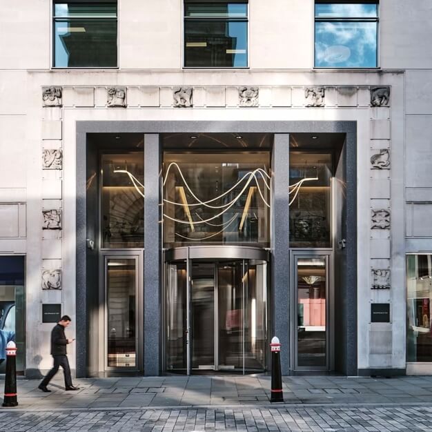 Building outside at Cheapside, Halkin Management, Bank