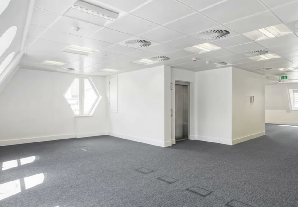 Dedicated workspace in King Street, Copthall Estates Ltd, Bank