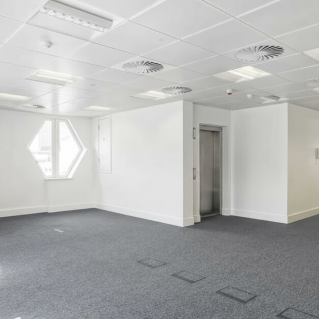 Dedicated workspace in King Street, Copthall Estates Ltd, Bank