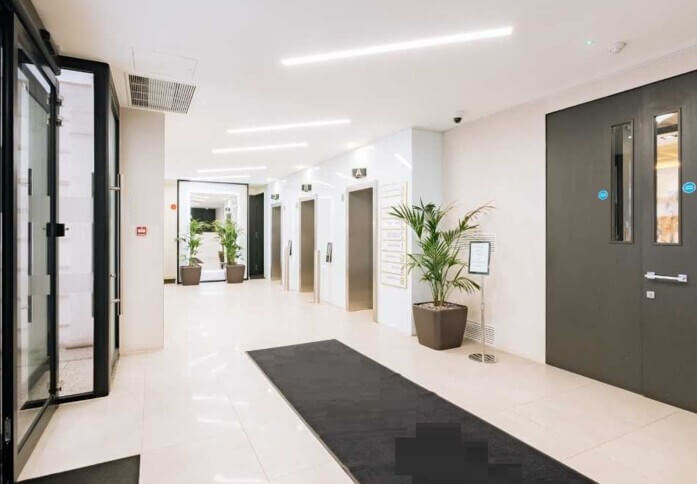 Hallway access at Birchin Lane, One Avenue Group, Bank