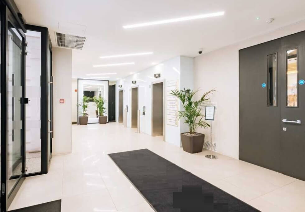 Hallway access at Birchin Lane, One Avenue Group, Bank