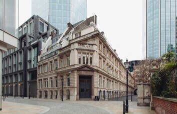 The building at Throgmorton Street, FORA, Bank