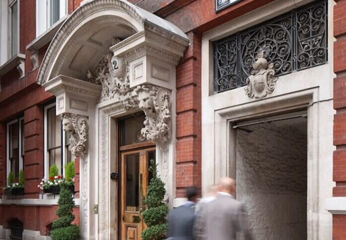 The building at Tokenhouse Yard, Lenta in Bank