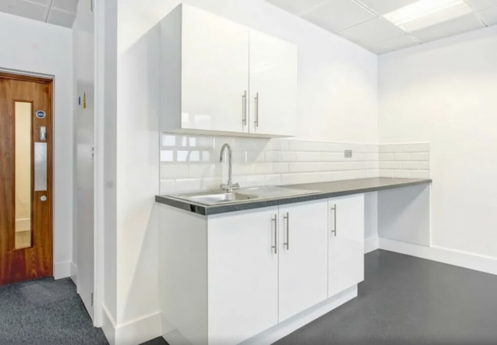 Use the dedicated kitchen at King Street, Copthall Estates Ltd in Bank