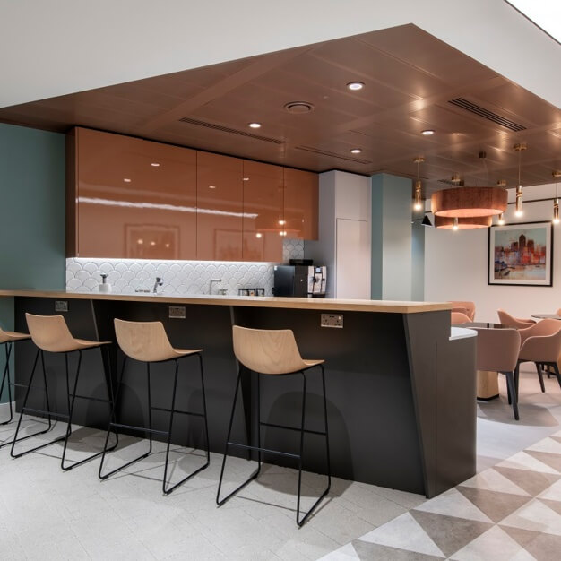 Use the kitchen at King William Street, Argyll (Bank)