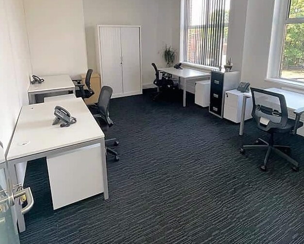 Dedicated workspace in High Street, Outsourced Acc (Beckenham)