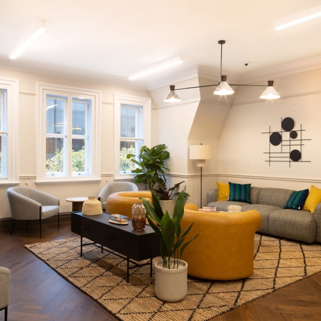 Client Breakout space - Buckingham Palace Road, The Arterial Group Ltd in Belgravia