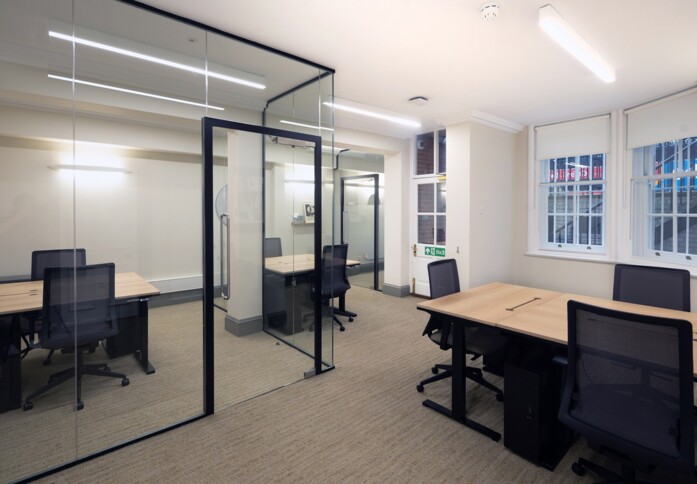 Dedicated workspace in Buckingham Palace Road, The Arterial Group Ltd, Belgravia