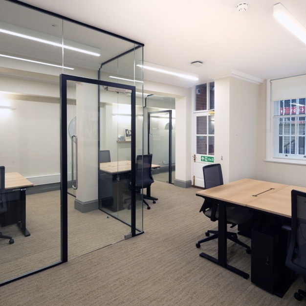 Dedicated workspace in Buckingham Palace Road, The Arterial Group Ltd, Belgravia
