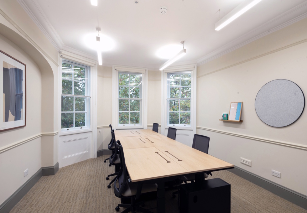 Private workspace in Buckingham Palace Road, The Arterial Group Ltd (Belgravia)