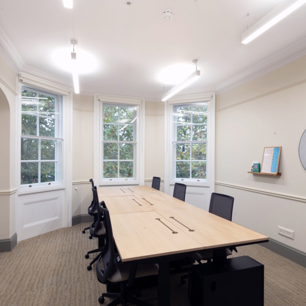 Private workspace in Buckingham Palace Road, The Arterial Group Ltd (Belgravia)