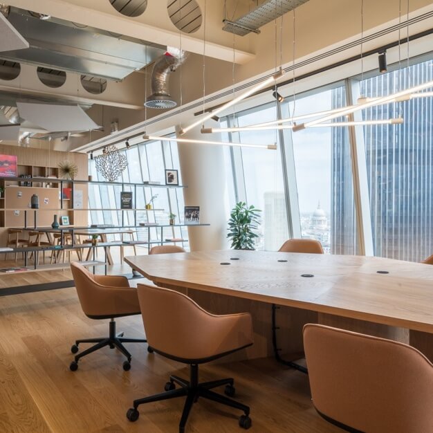 Communal Space to use at Bishopsgate, Regus (Bishopsgate)