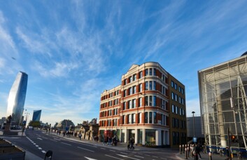 Building pictures of Queen Victoria Street, Beaumont Business Centres at Blackfriars