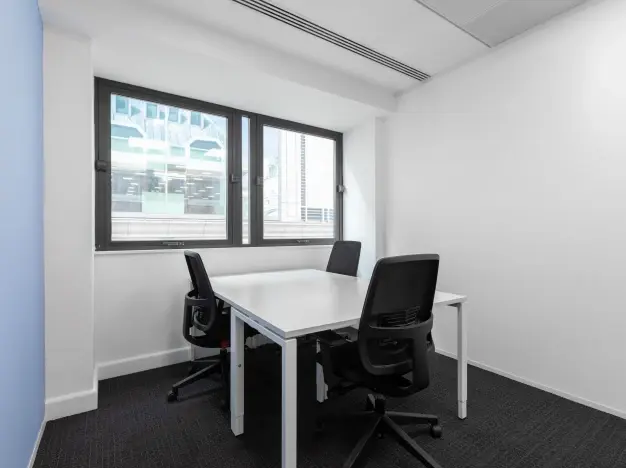 Unfurnished workspace at Tallis Street, Regus, Blackfriars
