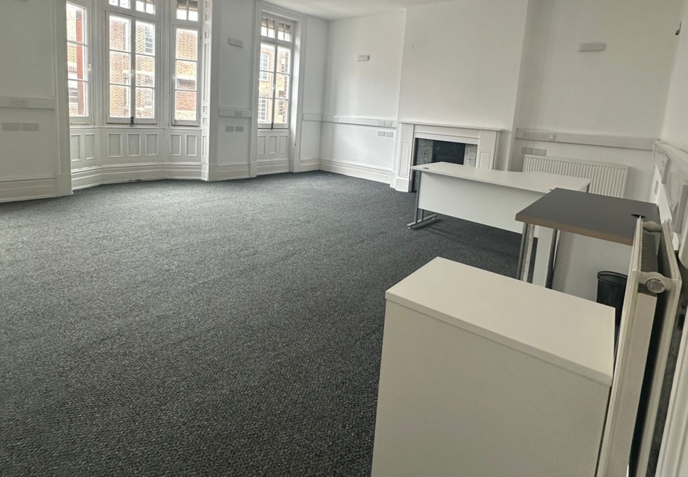 Unfurnished workspace on Lee Road, Savannahs (London) Ltd, Blackheath