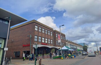 Building outside at Shenley Road, Shelley Capital Management LLP, Borehamwood