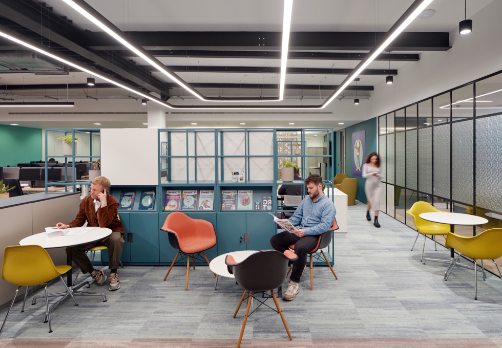 A breakout area in Borough High Street, Knowlemore Ltd, Borough