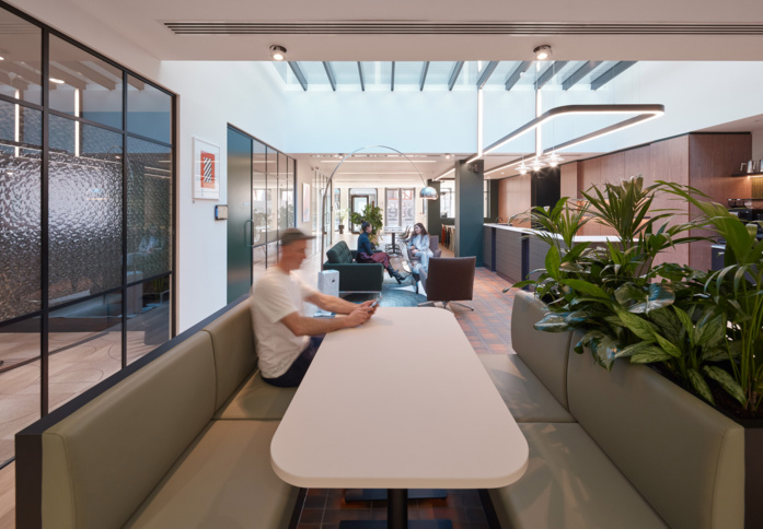 Breakout space for clients - Borough High Street, Knowlemore Ltd in Borough