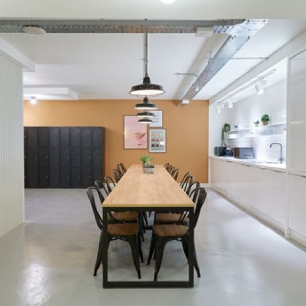 Dedicated breakout space for clients - Tabard Street, Situu in Borough