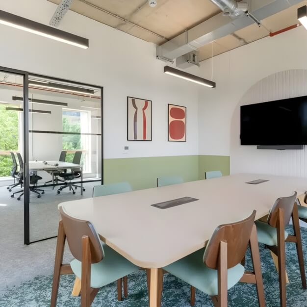 Meeting room at Borough High Street, Runway East in Borough