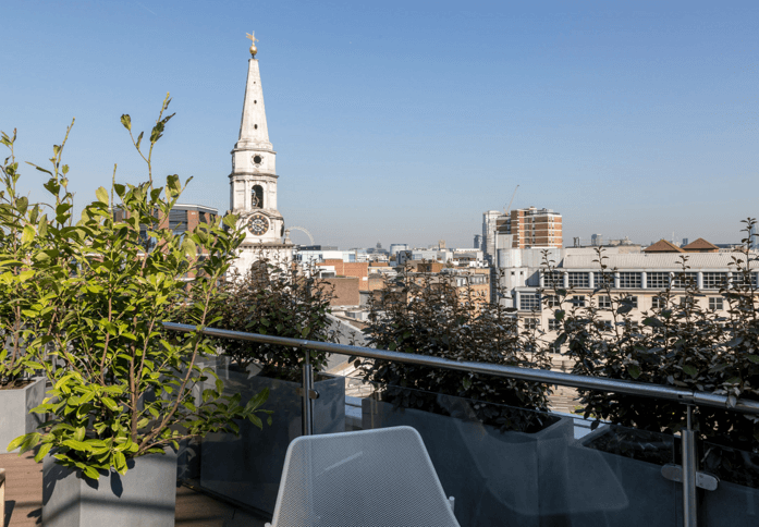 Outdoor space at Long Lane, Uncommon in Borough