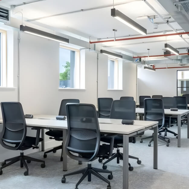 Private workspace in Borough High Street, Runway East (Borough)